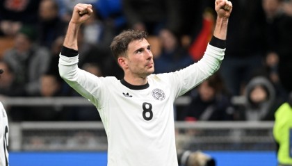 v体育-法尔克：拜仁可能提拔青训小将接替格雷茨卡 今夏想重金补强边锋