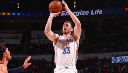 当新雷霆三少帮手！33岁海沃德转型加剧西部竞争